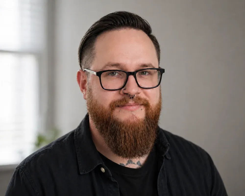 Steven Sonntag, Webdesigner und Betreiber von Serponado